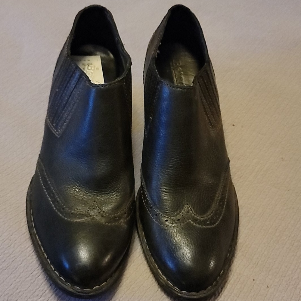 Born booties (11)